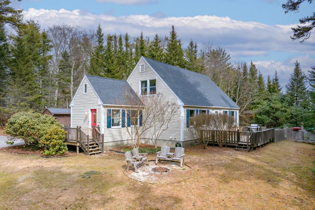 Photo of 15 Deer Run Ln, Bar Harbor, ME 04609 (MLS # 1654846)
