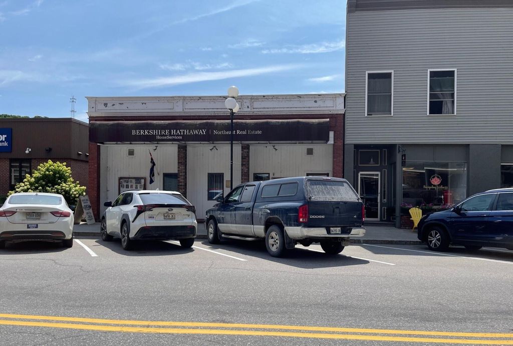 Photo of 24 Main Street Hl, Dexter, ME 04930 (MLS # 1633054)