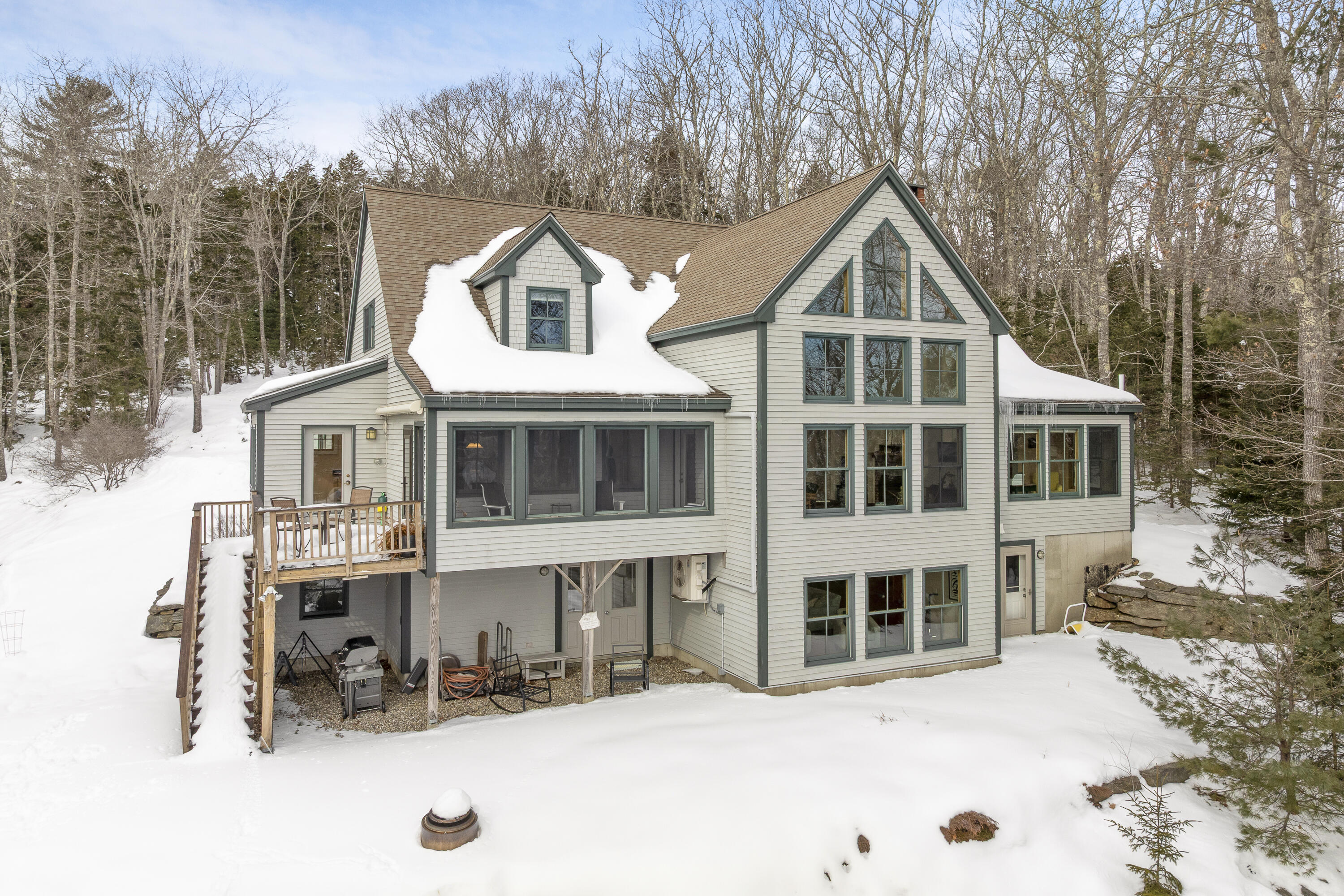 5 Southern Point Road