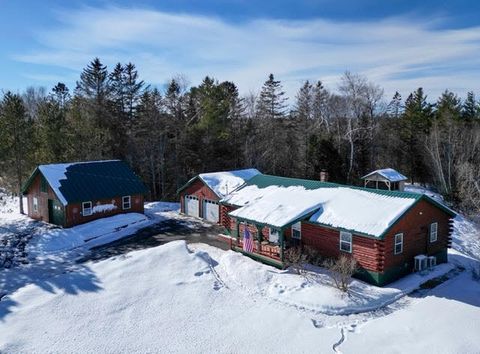 Photo of 7 Emerald Acres Dr, Madison, ME 04950 (MLS # 1652020)
