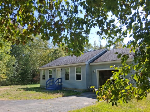 Photo of 26 Caledonia Lane, Bristol, ME 04539 (MLS # 1680382)
