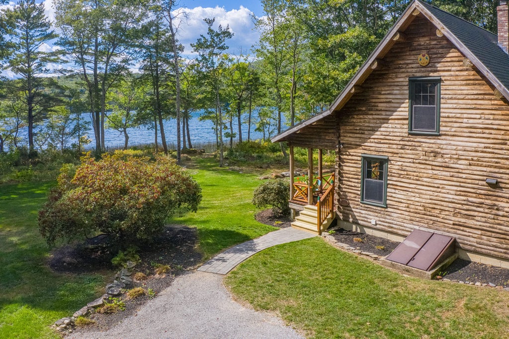 Photo of 25 Loon Lane, Hope, ME 04847 (MLS # 1681649)