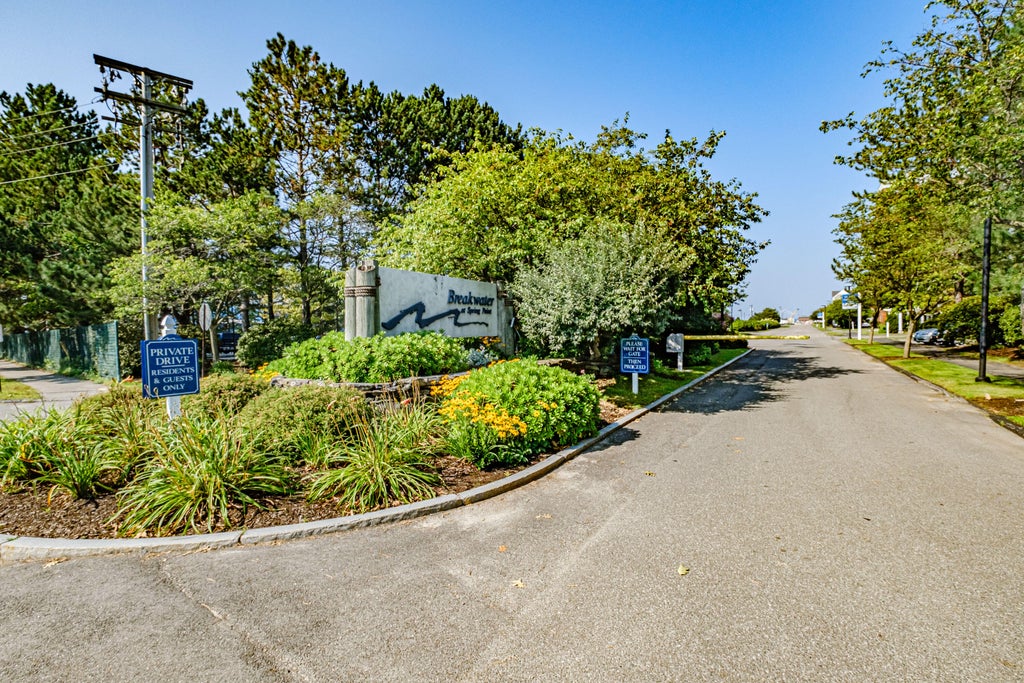 Photo of 148 Breakwater Drive #601, South Portland, ME 04106 (MLS # 1684497)