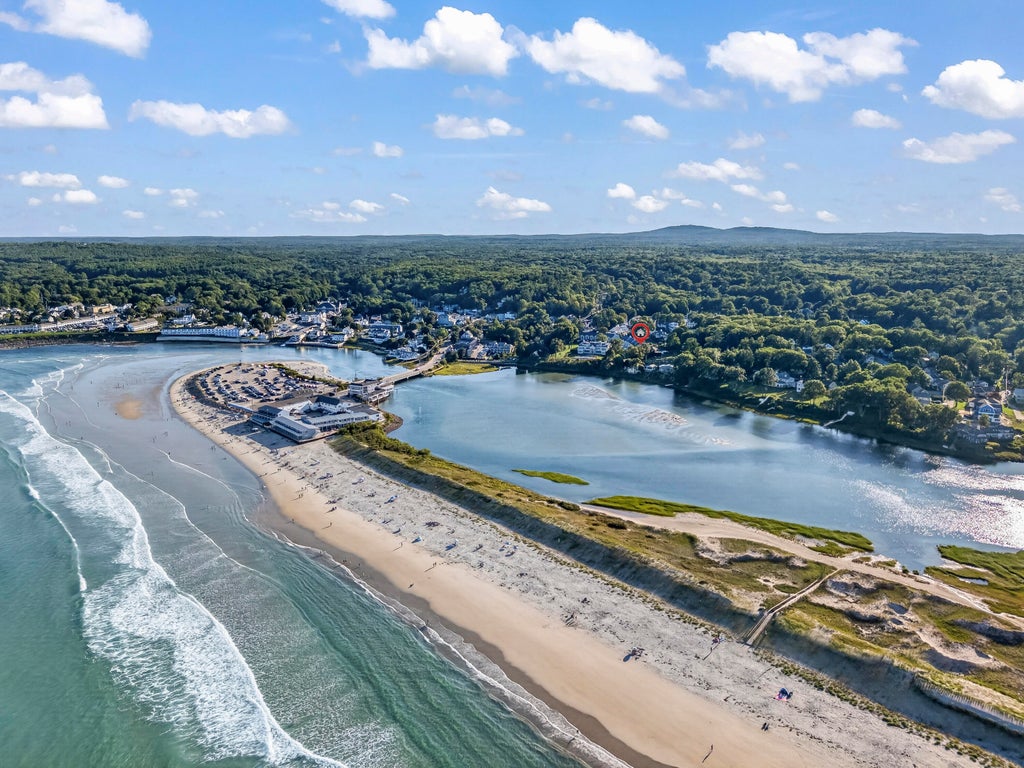 Photo of 52 Dunelawn Drive #15, Ogunquit, ME 03907 (MLS # 1675029)