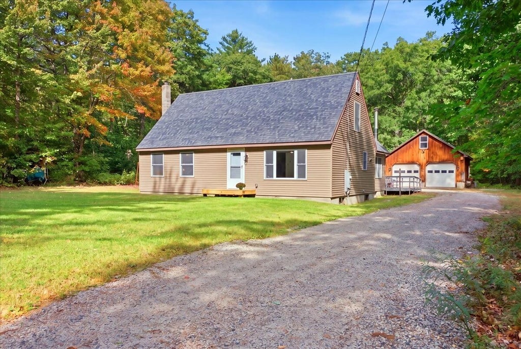 Photo of 25 E Oxford Road, Oxford, ME 04270 (MLS # 1681841)