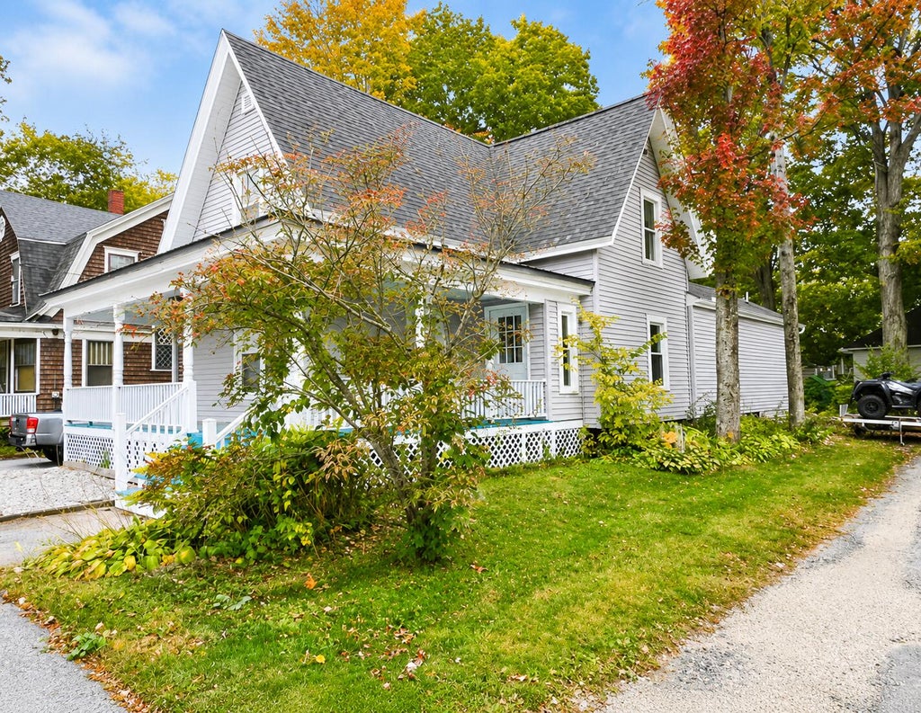 Photo of 122 Whitney Street, Auburn, ME 04210 (MLS # 1671326)