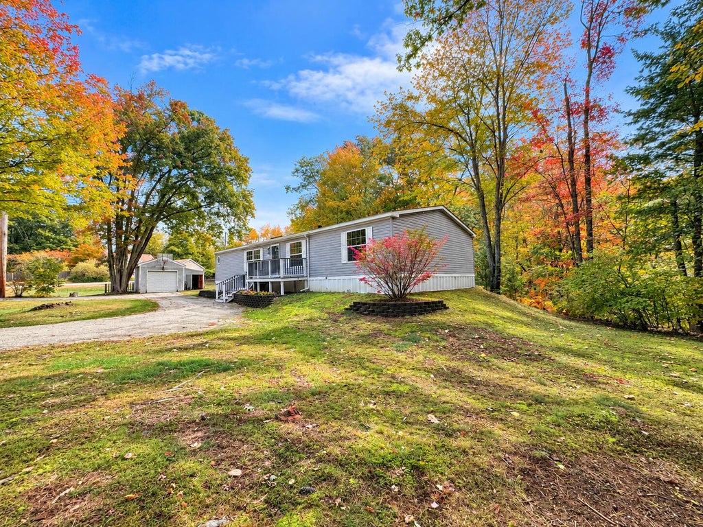 Photo of 2126 State Road RD, Eliot, ME 03903 (MLS # 1682866)