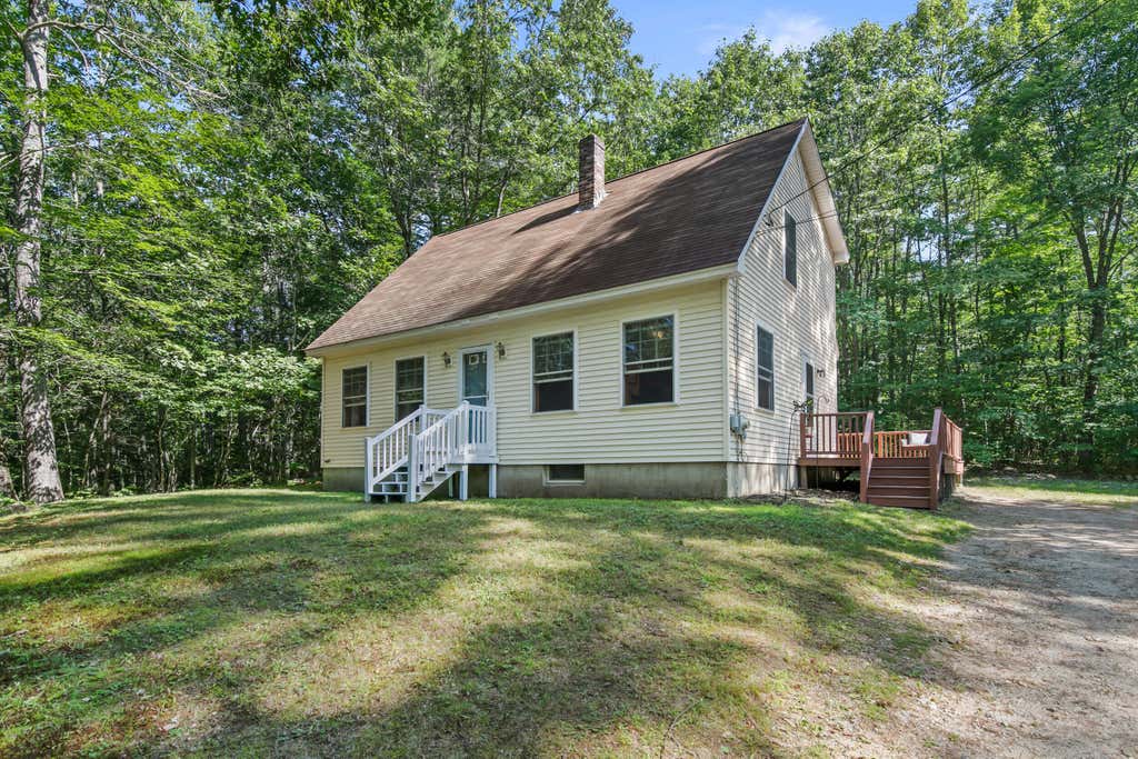 Photo of 113 Lewis Road, Naples, ME 04055 (MLS # 1676260)