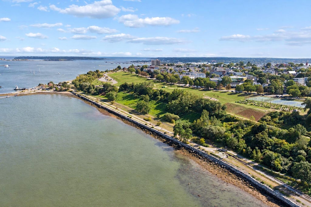 Photo of 80 Vesper Street #2, Portland, ME 04101 (MLS # 1681079)