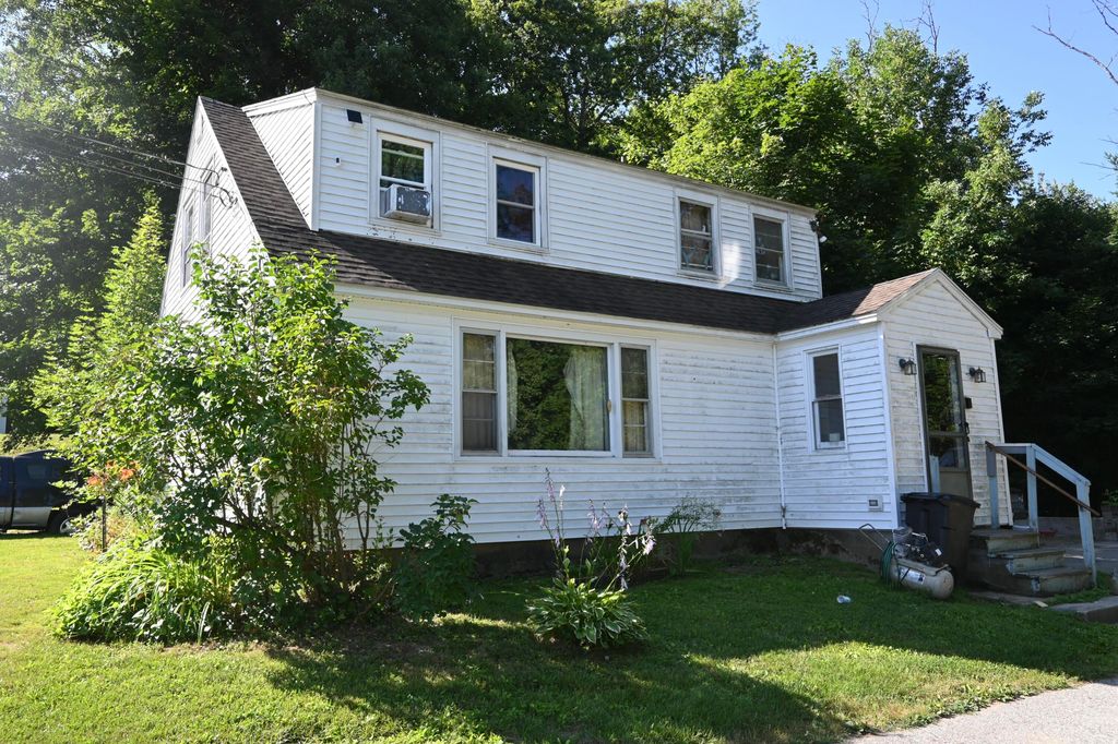 Photo of 135 Upland Road, Lisbon, ME 04252 (MLS # 1673501)