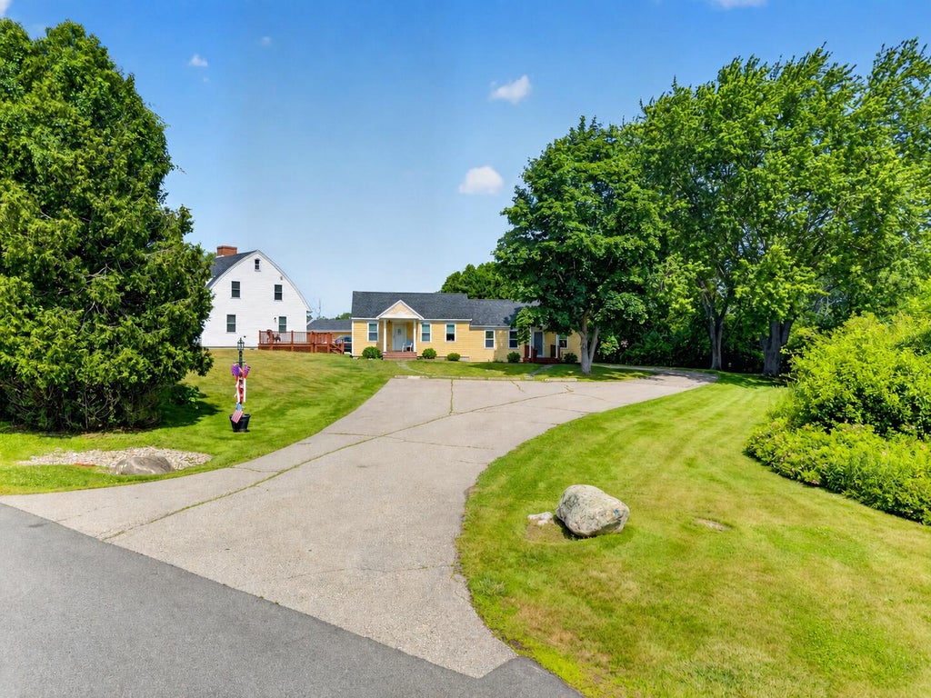 Photo of 17 Woodside Meadow Road #7, York, ME 03909 (MLS # 1670075)