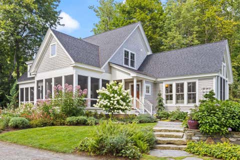 Photo of 4 Creek Lane, Manchester, ME 04351 (MLS # 1677858)