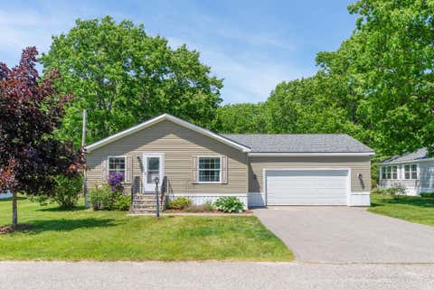 Photo of 12 Fieldstone Drive, Lyman, ME 04002 (MLS # 1665726)