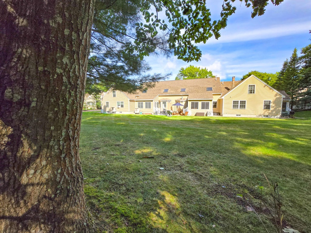Photo of 14 Nottingham Court #39, Kennebunk, ME 04043 (MLS # 1681615)
