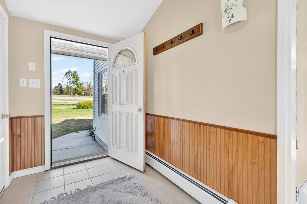 Photo of 117 Mclellan Road, Gorham, ME 04038 (MLS # 1660165)