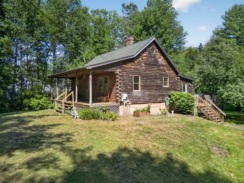 Photo of 140 Hayden Point Road, South Thomaston, ME 04858 (MLS # 1672812)