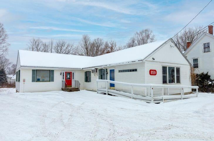 Photo of 859 W Main Street, Dover-Foxcroft, ME 04426 (MLS # 1652400)