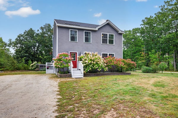 31 MIDDLE RD, KENNEBUNK, ME 04043 - Image 185256cd0664324aa8a0e7034ecb040e/1129399460