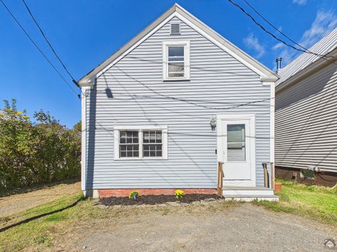 Photo of 6 Maple Street, Vassalboro, ME 04989 (MLS # 1683607)