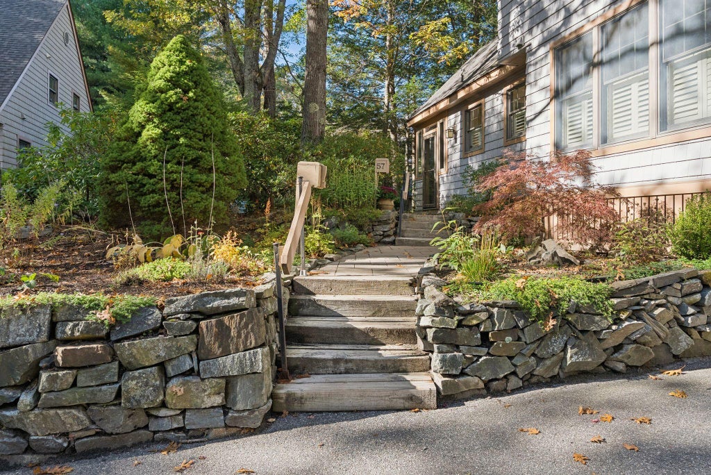 Photo of 57 Resolution Place #57, Cape Elizabeth, ME 04107 (MLS # 1684314)