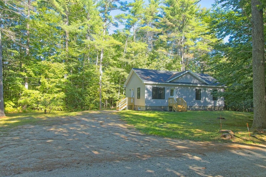 Photo of 11 Cooper Lane, Oxford, ME 04270 (MLS # 1675326)