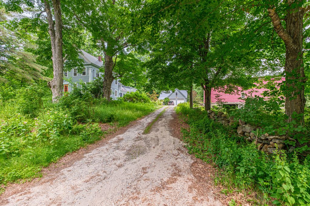 Photo of 489 North Road, Bethel, ME 04217 (MLS # 1672368)