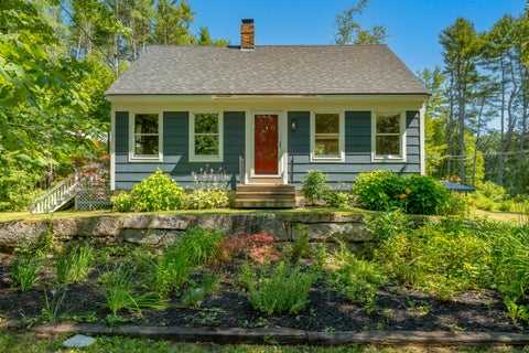 Photo of 185 Yarmouth Road, Gray, ME 04039 (MLS # 1673819)