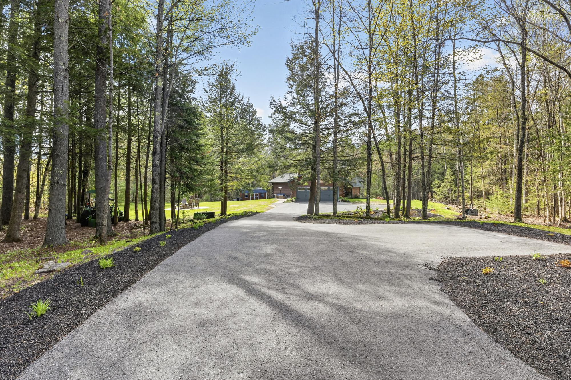 Buxton, Maine, 04093, United States, 3 Bedrooms Bedrooms, ,2 BathroomsBathrooms,Residential,Active,2045671