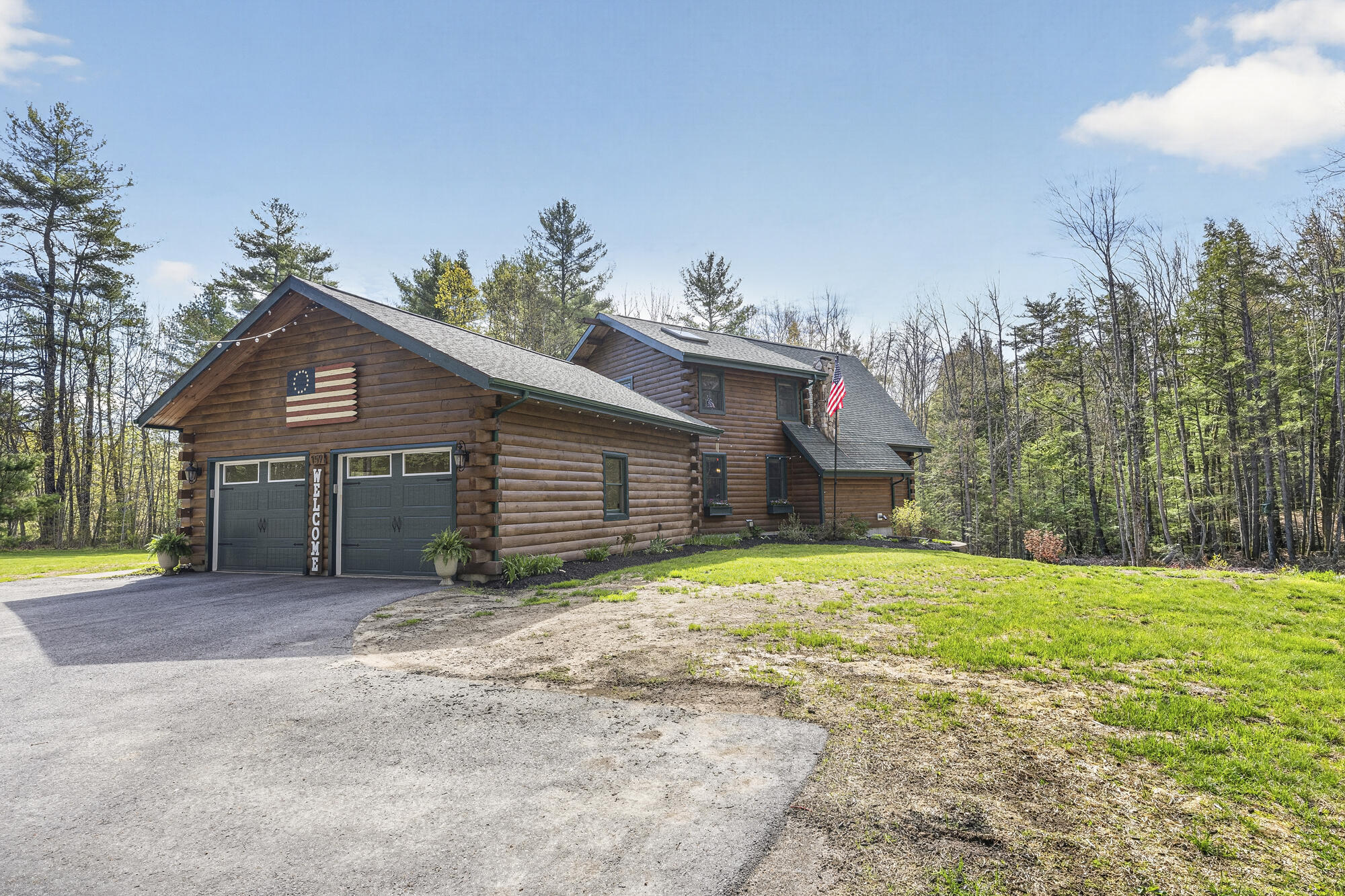 Buxton, Maine, 04093, United States, 3 Bedrooms Bedrooms, ,2 BathroomsBathrooms,Residential,Active,2045671