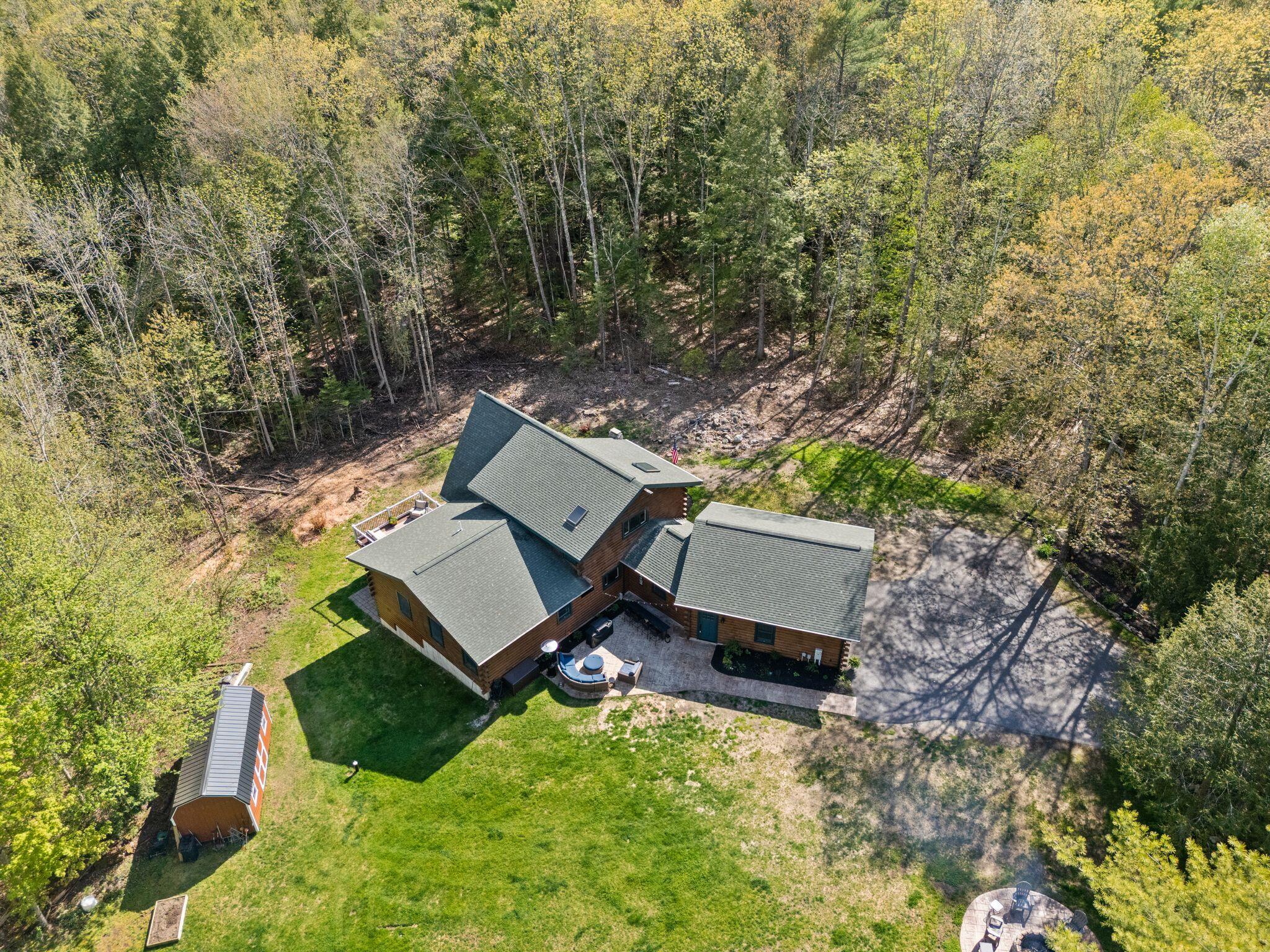 Buxton, Maine, 04093, United States, 3 Bedrooms Bedrooms, ,2 BathroomsBathrooms,Residential,Active,2045671