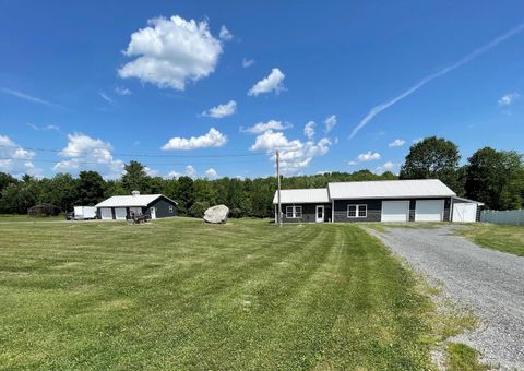 Photo of 219 Bigelow Road, Saint Albans, ME 04971 (MLS # 1671619)