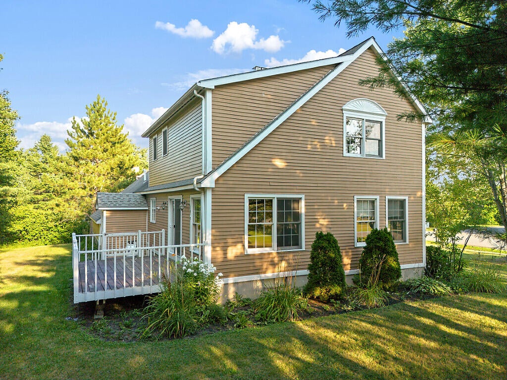 Photo of 31 Forest Park, Waterville, ME 04901 (MLS # 1676080)