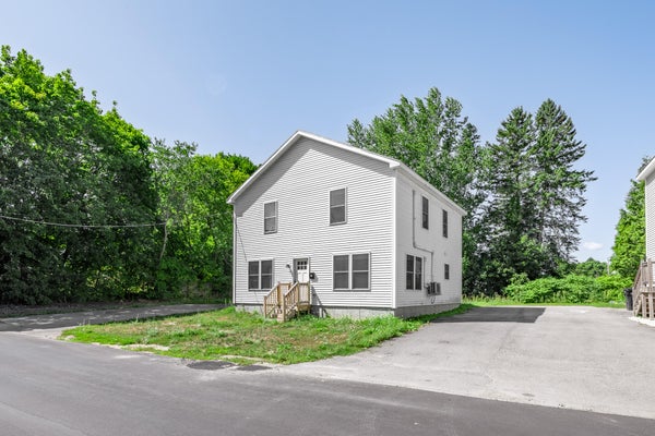 324 FOREST AVE, BANGOR, ME 04401 - Image 22037a6deabd25cbbb60f52e4e030d7a/3643955153