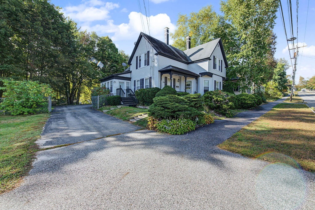 Photo of 190 Gamage Avenue, Auburn, ME 04210 (MLS # 1682341)