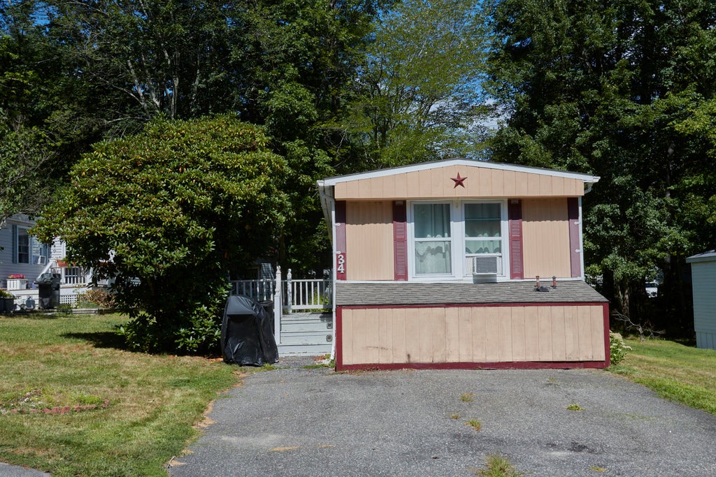 Photo of 34 Imperial Drive, Eliot, ME 03903 (MLS # 1682678)