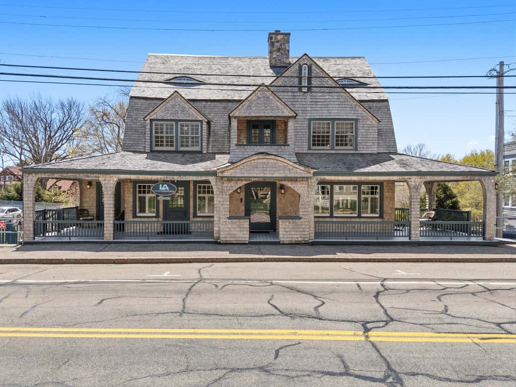 Photo of 439 York Street, York, ME 03909 (MLS # 1662449)