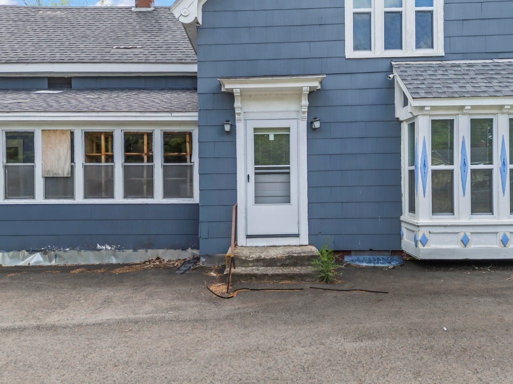 Photo of 942 Winslows Mills Road, Waldoboro, ME 04572 (MLS # 1665324)
