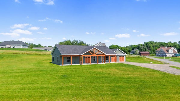17 MIA RIDGE RD, AUGUSTA, ME 04330 - Image 2cee6ad7dfd679058be14e085ff447ac/1783456830