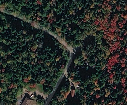 12 FOREST AVE, LINCOLN, ME 04457 - Image 2d00024fbf2c8e8fcae7da873b46774b/1451782391