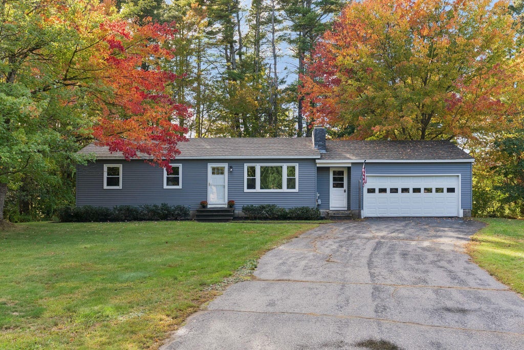 Photo of 8 View Street, Brunswick, ME 04011 (MLS # 1683990)