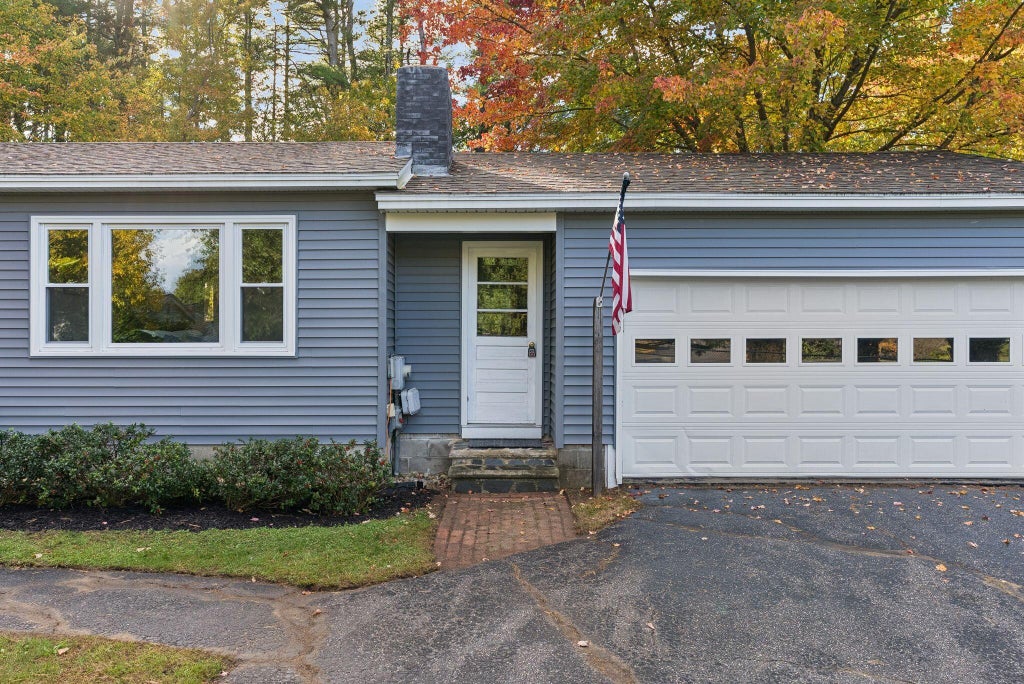 Photo of 8 View Street, Brunswick, ME 04011 (MLS # 1683990)