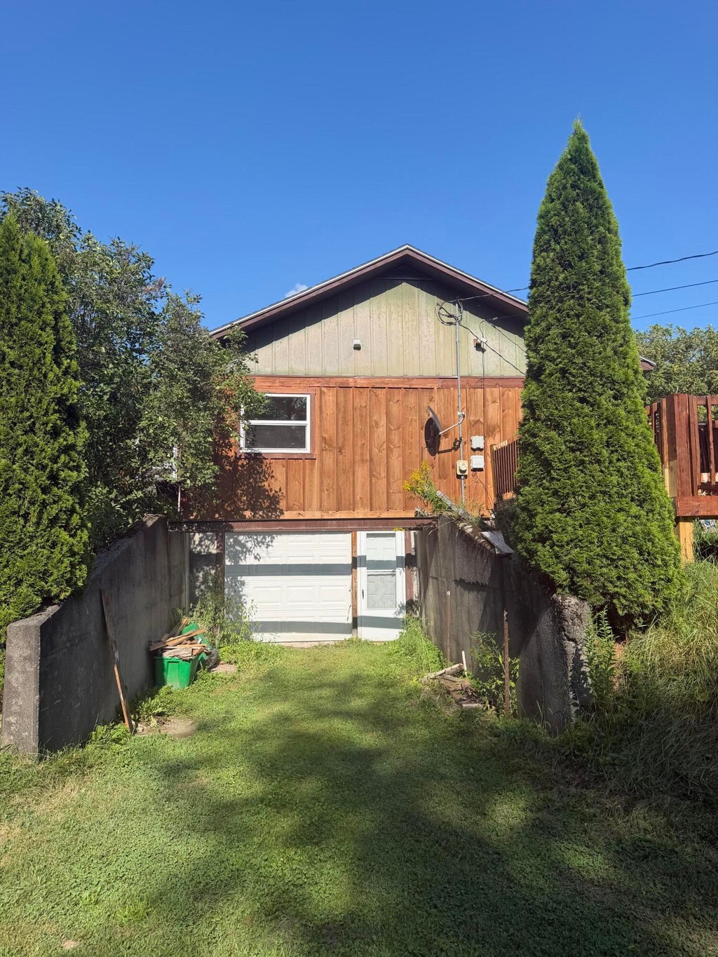 Photo of 195 Estes Avenue, Palmyra, ME 04965 (MLS # 1676735)