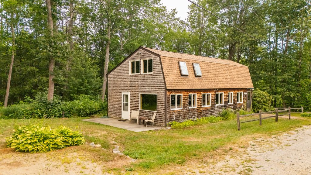 Photo of 330 Gibbs Road, Wiscasset, ME 04578 (MLS # 1672500)