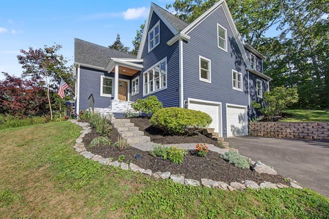 Photo of 3 Pheasant Hill Road, Cape Elizabeth, ME 04107 (MLS # 1674979)