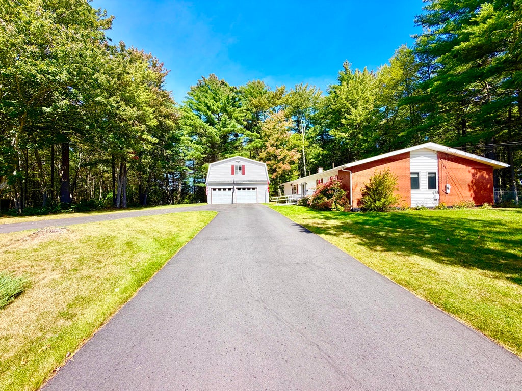 Photo of 31 March Circle, Bangor, ME 04401 (MLS # 1680950)