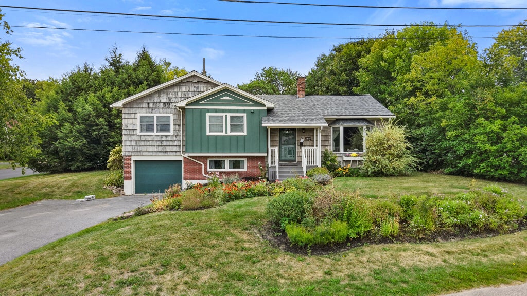 Photo of 4 Park Avenue W, Brewer, ME 04412 (MLS # 1681527)