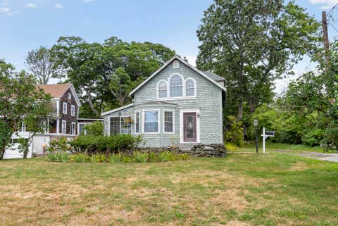Photo of 2 Roberts Lane, Cape Elizabeth, ME 04107 (MLS # 1677088)