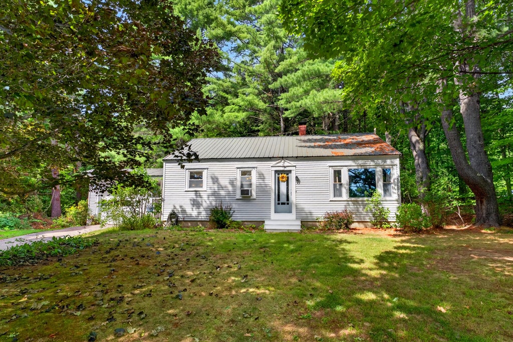 Photo of 3 Hillside Avenue, Winthrop, ME 04364 (MLS # 1678998)