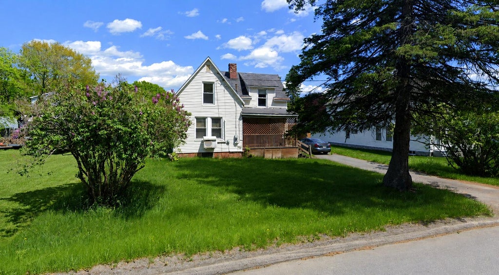 Photo of 17 Morton Avenue, Dover-Foxcroft, ME 04426 (MLS # 1679107)