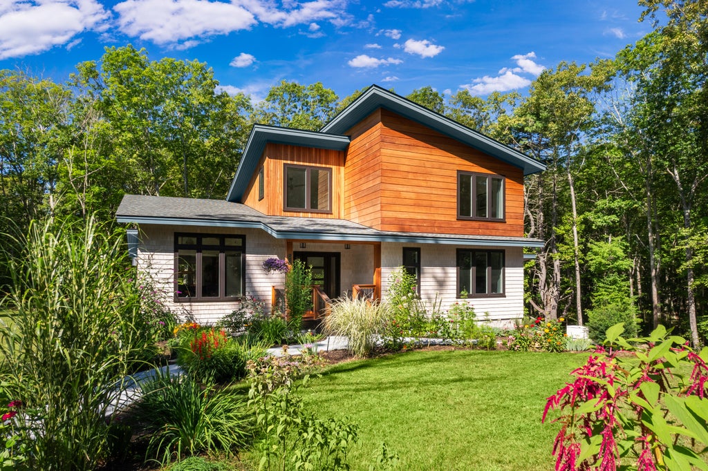 Photo of 92 Flynn Lane, Ogunquit, ME 03907 (MLS # 1665029)